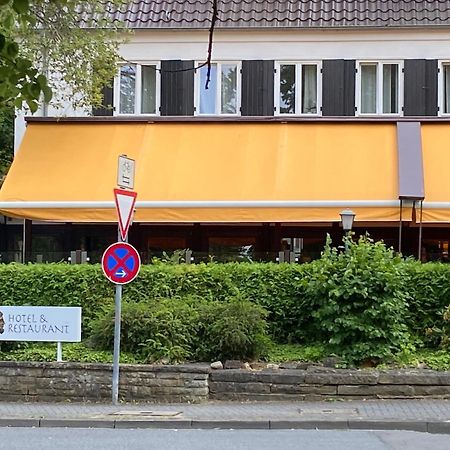 Hotel Und Restaurant Zeus ウォルフスブルク エクステリア 写真
